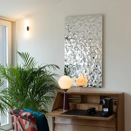 Almadina Smart Luxury Porto