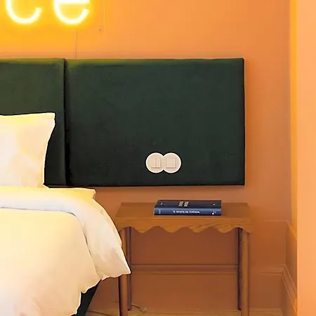 Almadina Smart Luxury 4* 포르투