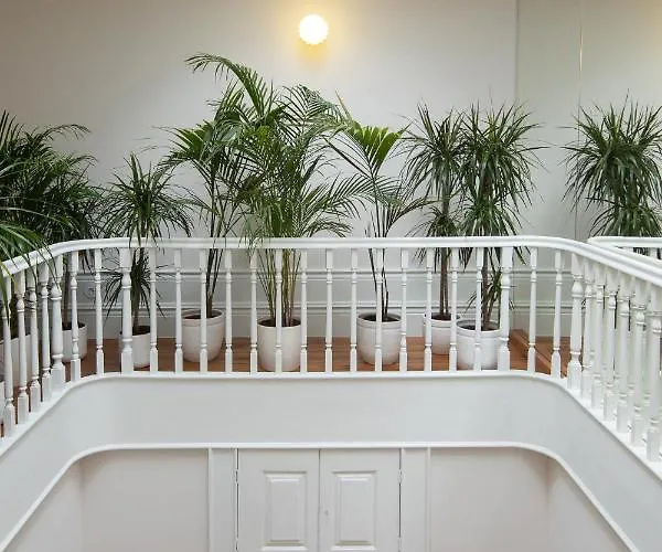 Almadina Smart Luxury 4* פורטו