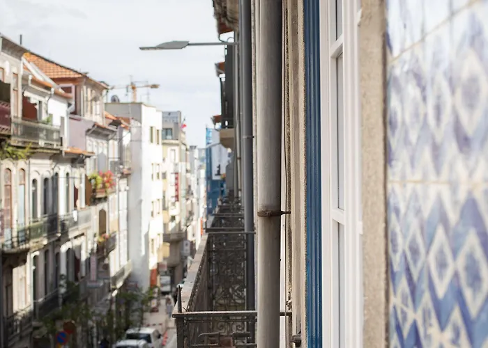 Almadina Smart Luxury Porto