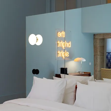 Almadina Smart Luxury Bed & Breakfast Oporto