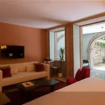 Almadina Smart Luxury Bed & Breakfast
