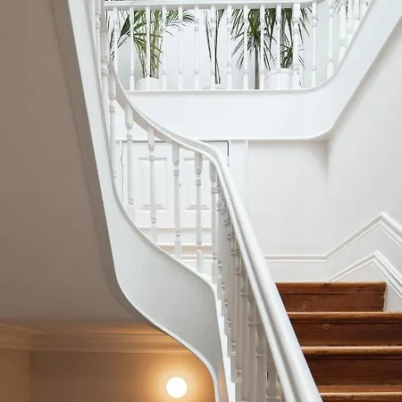 Almadina Smart Luxury 4*