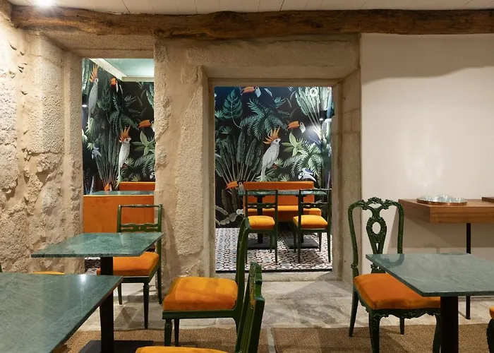 Almadina Smart Luxury Bed & Breakfast Oporto